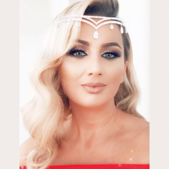 Meet your Posher, Merita - Picture 1 of 1